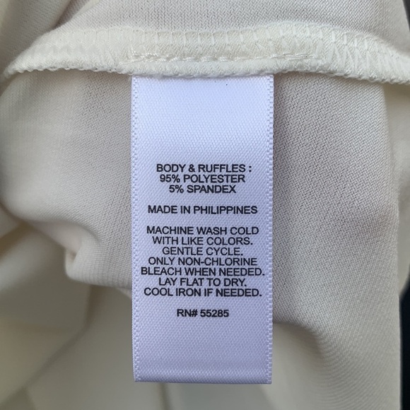 Business Casual Bundle, cardigan and sleeveless tops, size small - Picture 16 of 16